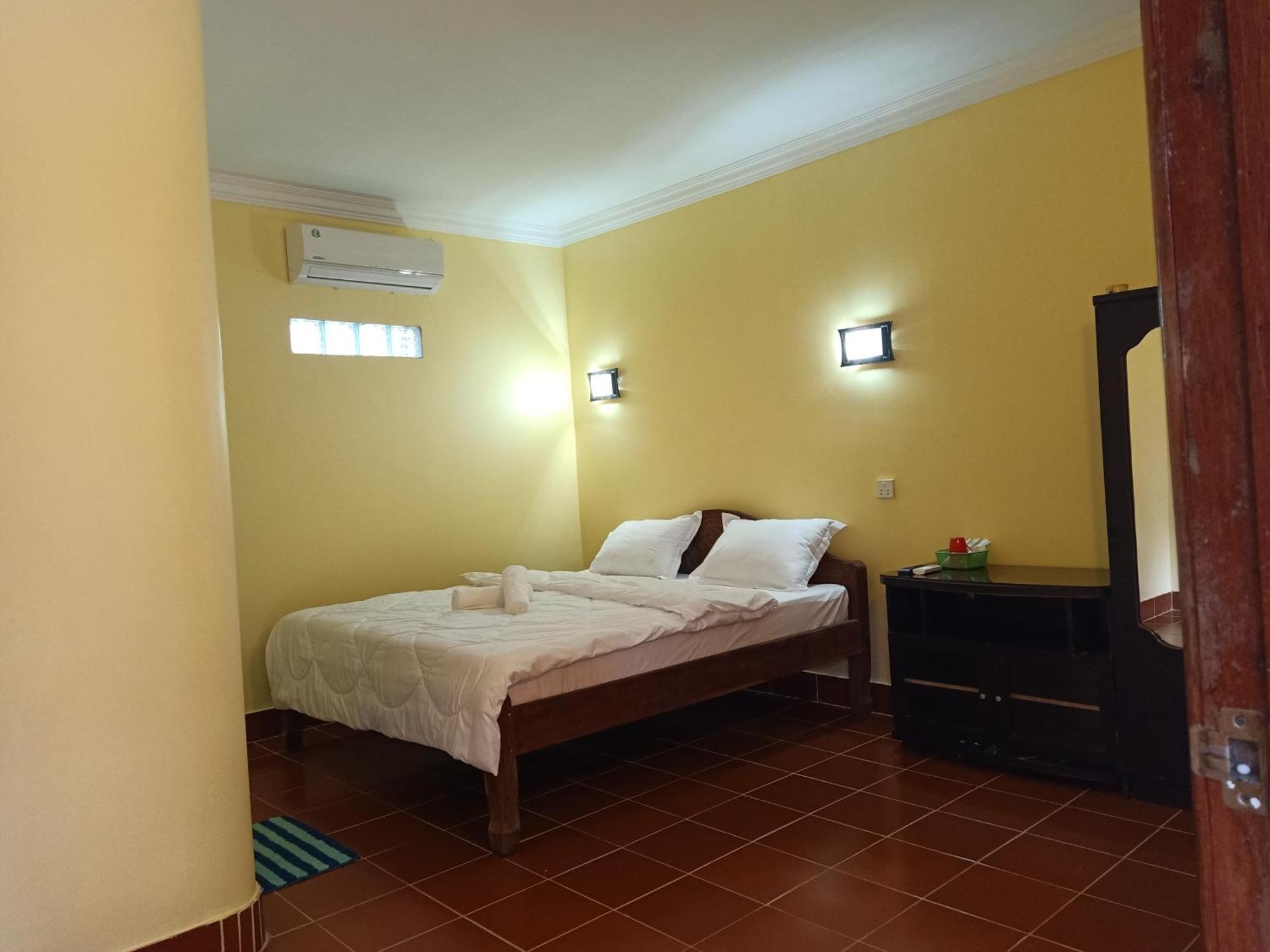 Pina House Hotel Kep Exterior photo